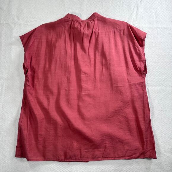 Vine & Love Collared Button Front Blouse Top Women's Large Rose Sleeveless New - Picture 9 of 10